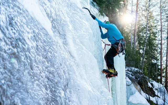 Cascade de glace & dry tooling