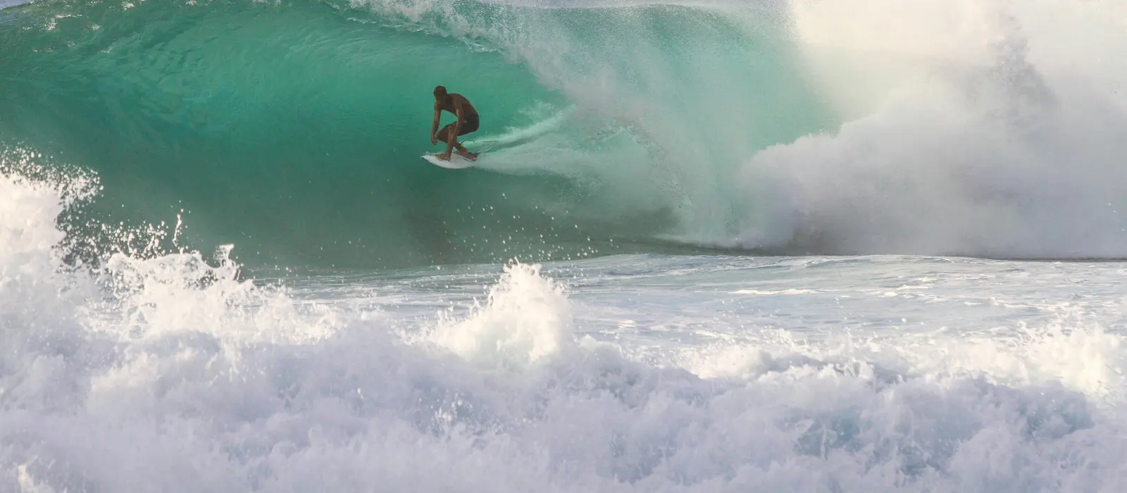 Big wave & tow-in